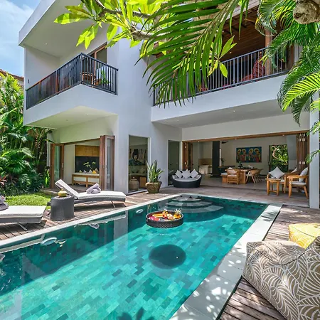 Villa Puri Aman - Unique & Lush 3Br Pool Villa Nearby Canggu Beach