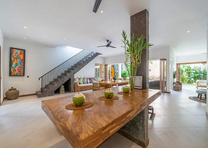 Puri Aman - Unique & Lush 3br Pool - Next To Gigi Susu & Walk To *
