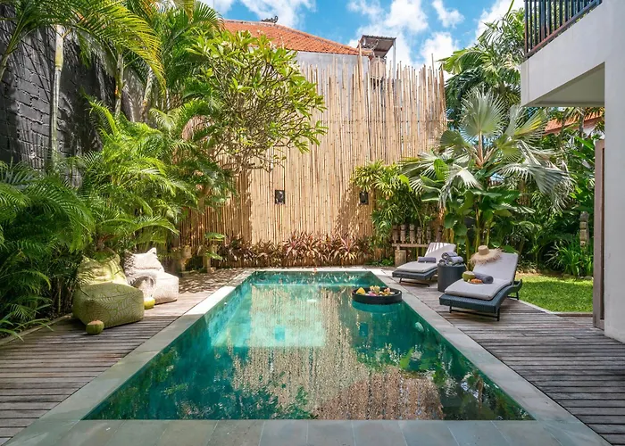 Puri Aman - Unique & Lush 3br Pool - Next To Gigi Susu & Walk To Canggu