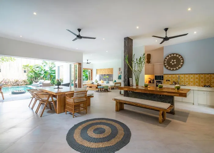 Puri Aman - Unique & Lush 3br Pool - Next To Gigi Susu & Walk To Canggu