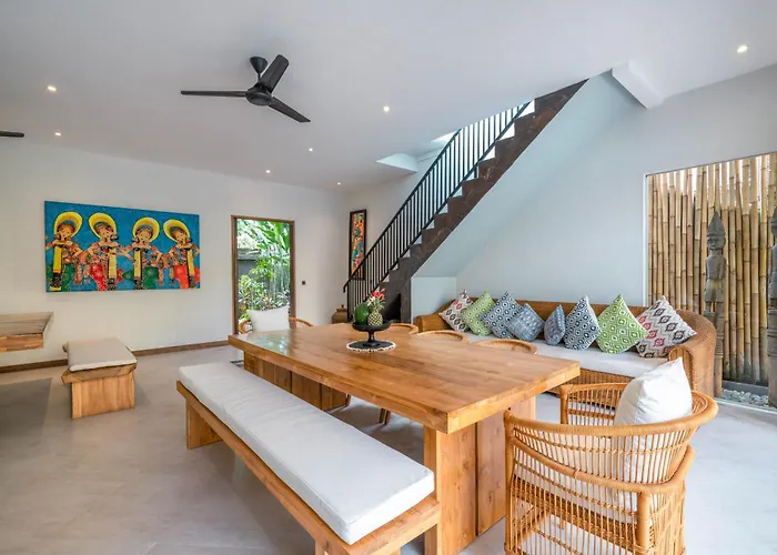 Puri Aman - Unique & Lush 3br Pool - Next To Gigi Susu & Walk To *