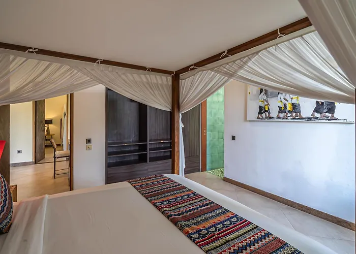 Villa Puri Aman - Unique & Lush 3br Pool - Next To Gigi Susu & Walk To Canggu