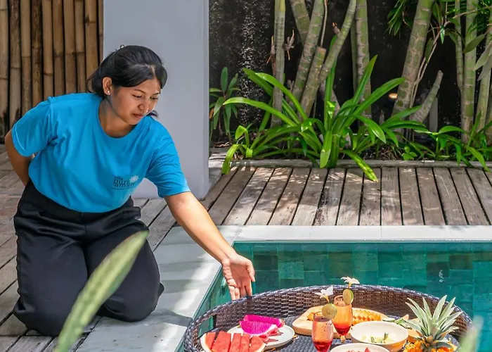 Villa Puri Aman - Unique & Lush 3br Pool - Next To Gigi Susu & Walk To Canggu